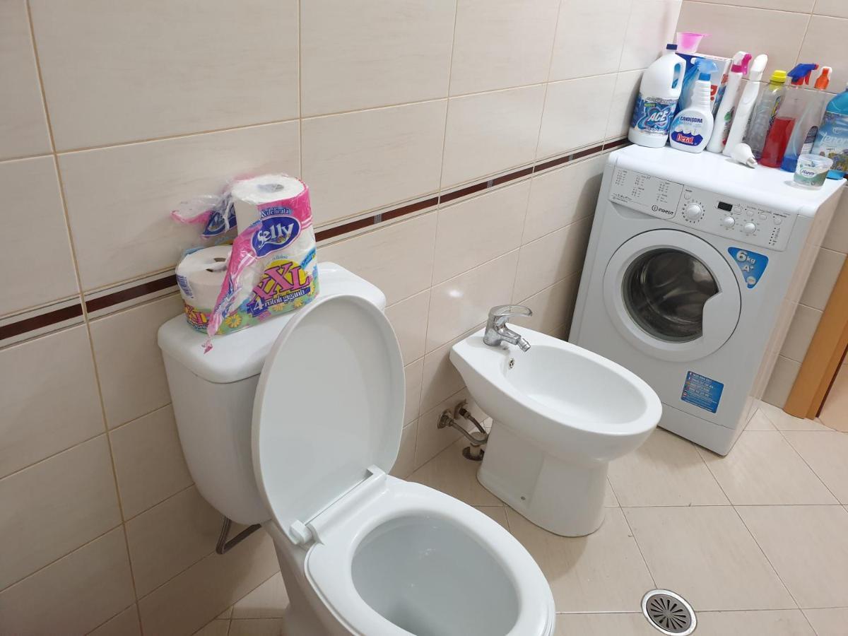 Asta Free Private Parking Apartment *